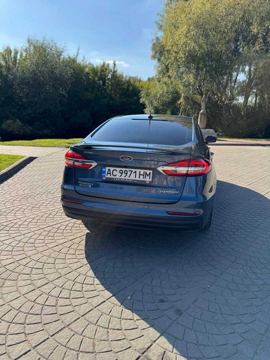 Ford Fusion 2018 VIN 3FA6P0SU1KR155008 фото оголошення 7 з 21
