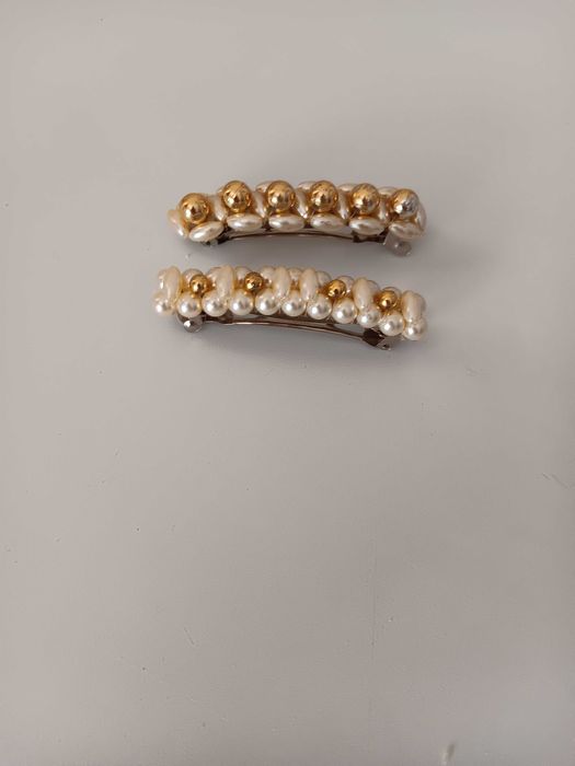 Elásticos e travessões para o cabelo