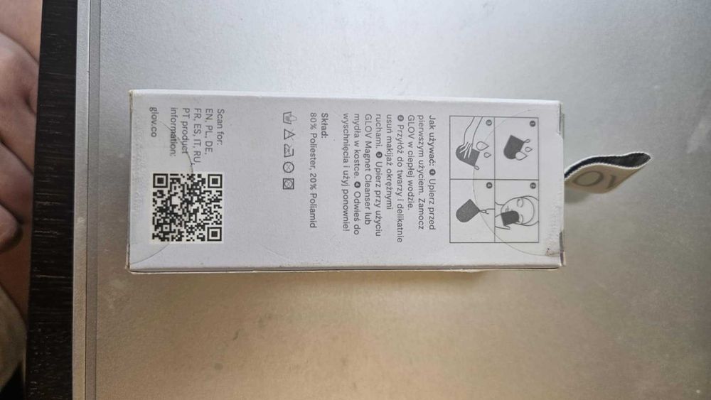 Rękawica do demakijażu tylko przy użyciu wody Glov