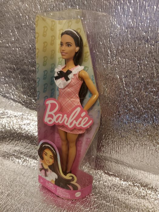 Барбі лялька модна #209 нова в коробці