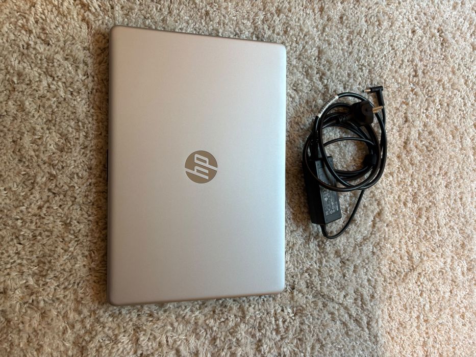 Portátil HP 15 Ryzen 3 | 8GB RAM | SSD 238GB | Bom estado