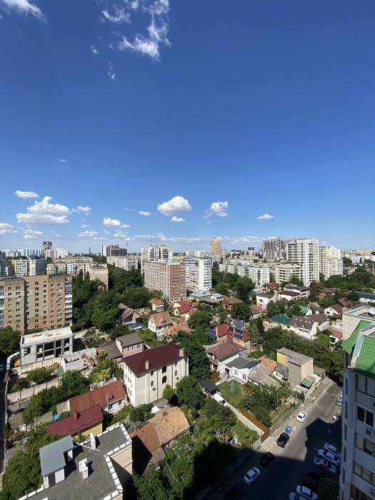 Долгосрочная аренда 1 комнатной квартиры жк Гольфстрим ул. Генуэзская 14000 грн