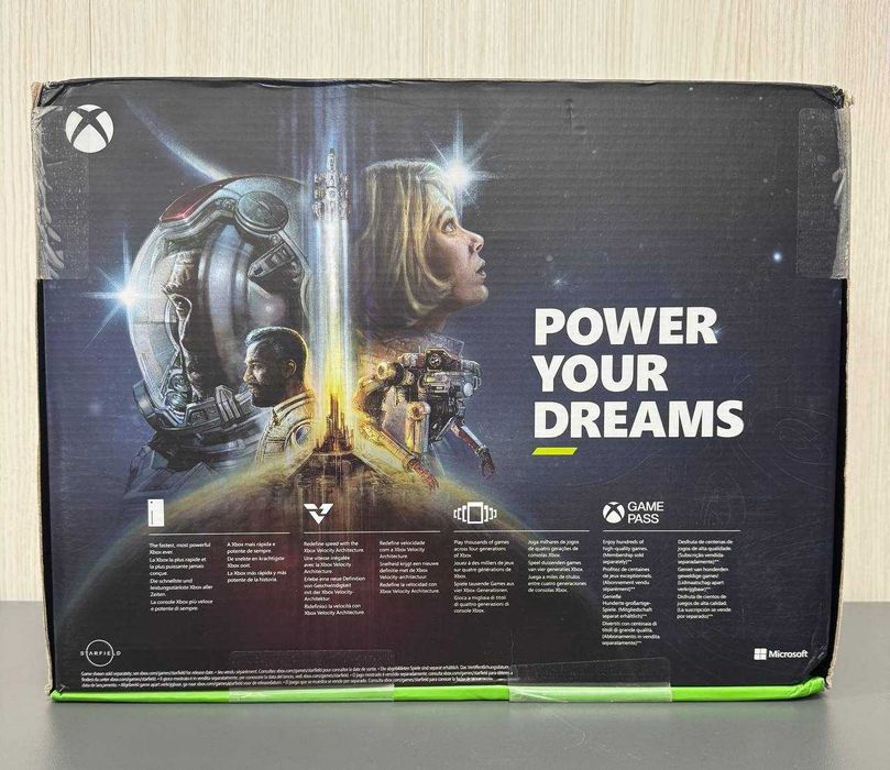 Стаціонарна ігрова приставка Microsoft Xbox Series X 1TB (RRT-00009)