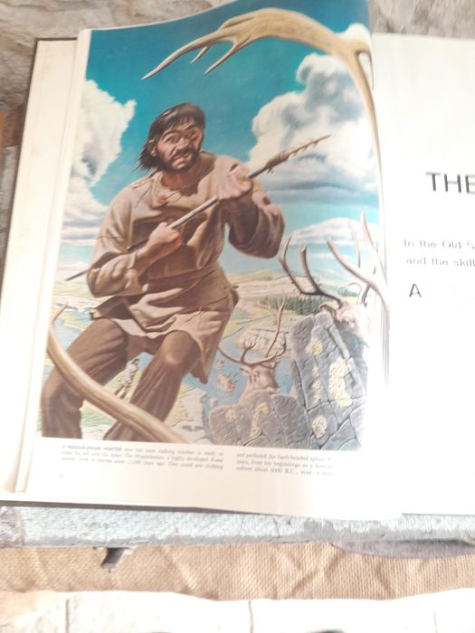 Livro , já Raro,"The Epic Of Man"Time Life International-1962