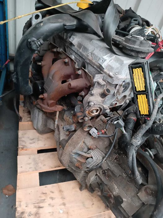 Silnik ze skrzynią 1.4 MPI 75 KM K7J 714