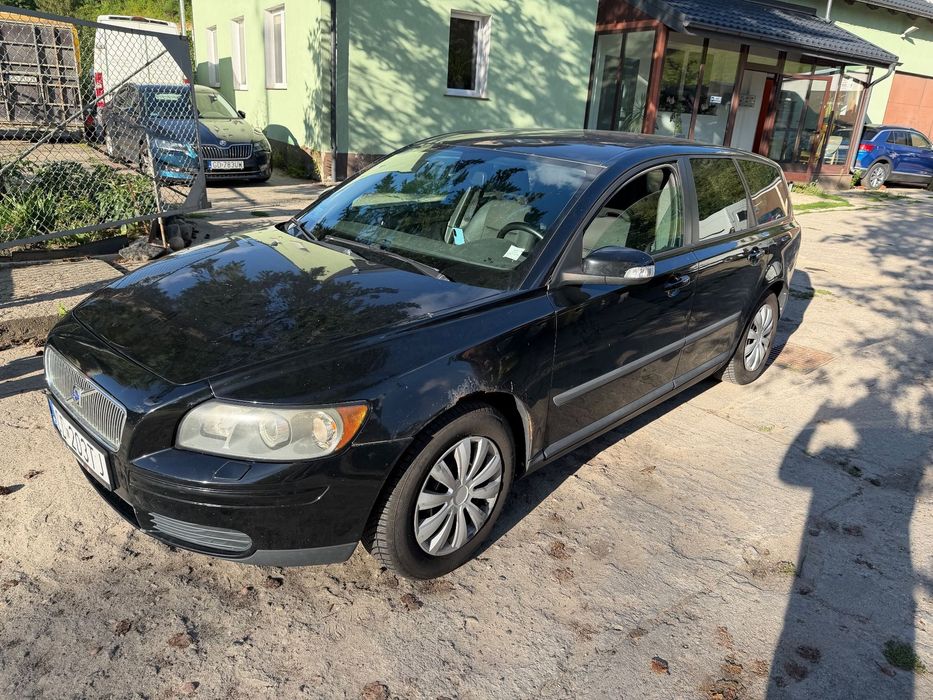 Volvo V50