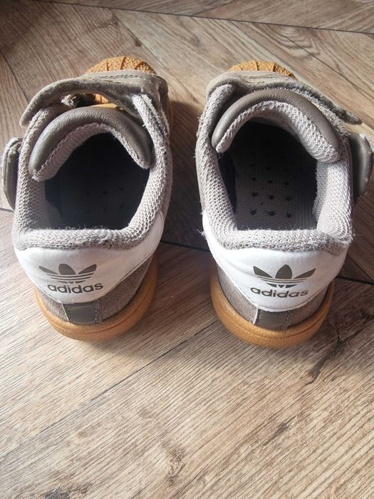 Buty sportowe Adidas dziecięce