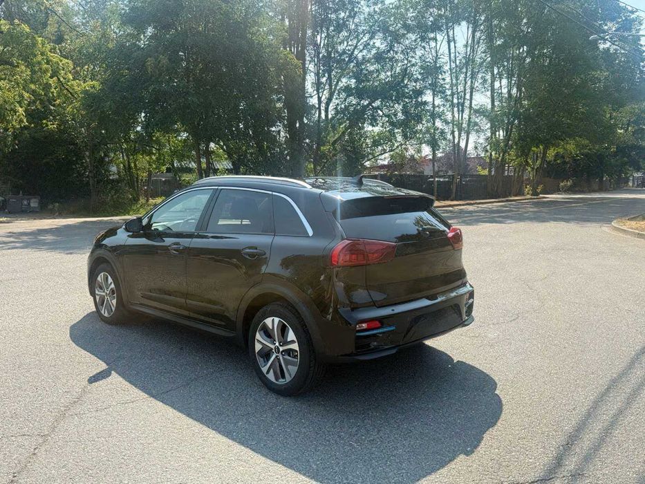 Kia Niro EV EX Premium      2022
