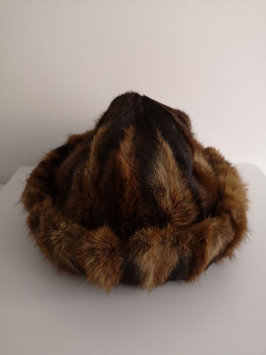 Czapka / toczek futro naturalne z norek