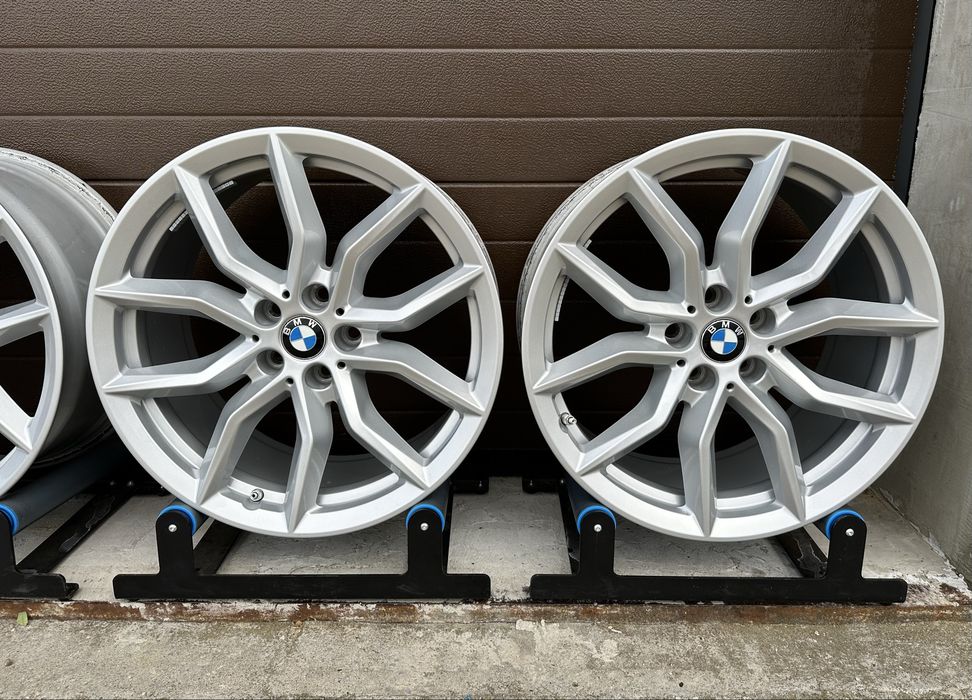 4x Felgi aluminiowe 5x112 r19 et38 9J Alufelgi Oryginał BMW 19” (czujniki TPMS)