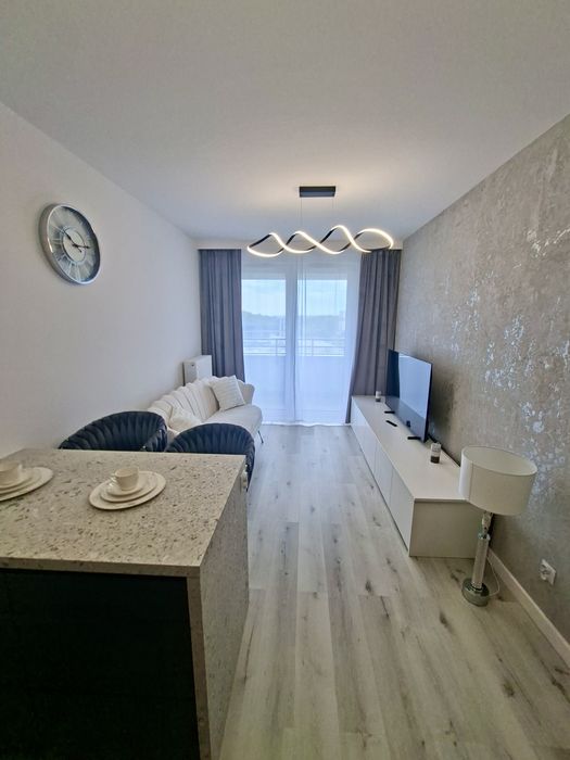Sprzedam nowe wykończone mieszkanie 48m2 Kraków os piastów