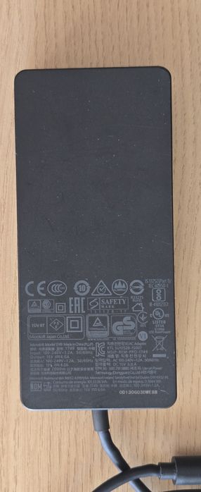 Surface Dock Station468937315085209602