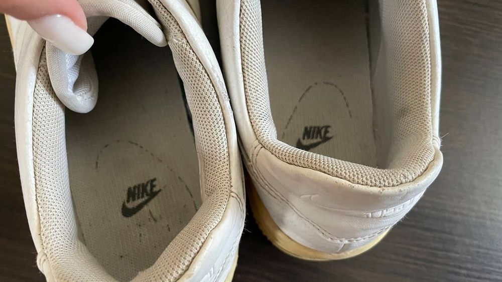 Кросівки Nike Air Force 1 Sage Low