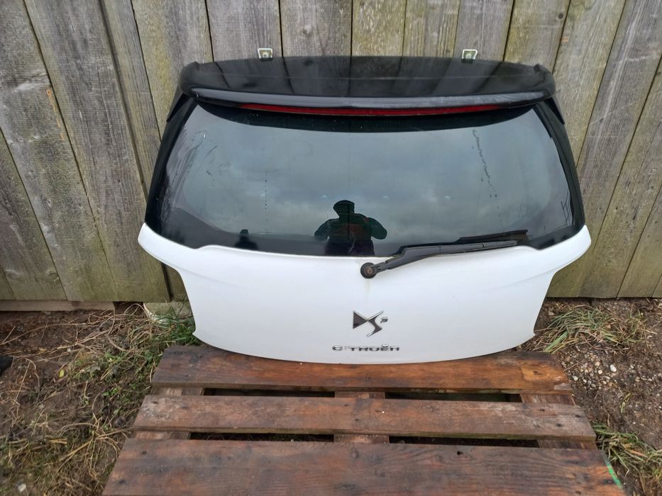 Klapa bagażnika kompletna citroen ds3