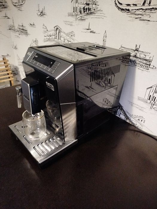 Кавомашина DeLonghi Eletta Cappuccino Top