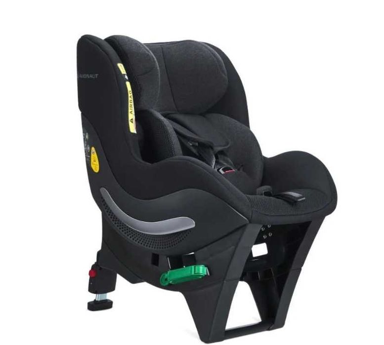 Avionaut Sky Basic Black | Plus Test