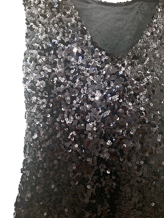 Lila sukienka cekiny r. 14