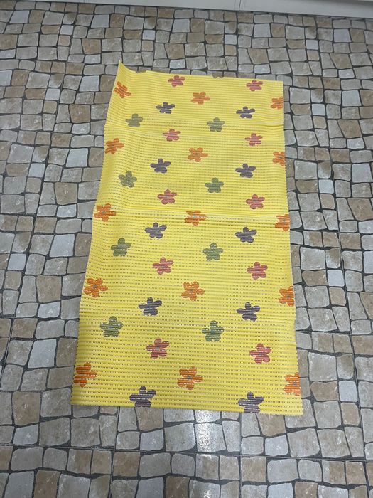 Tapetes de cozinha amarelo e verde