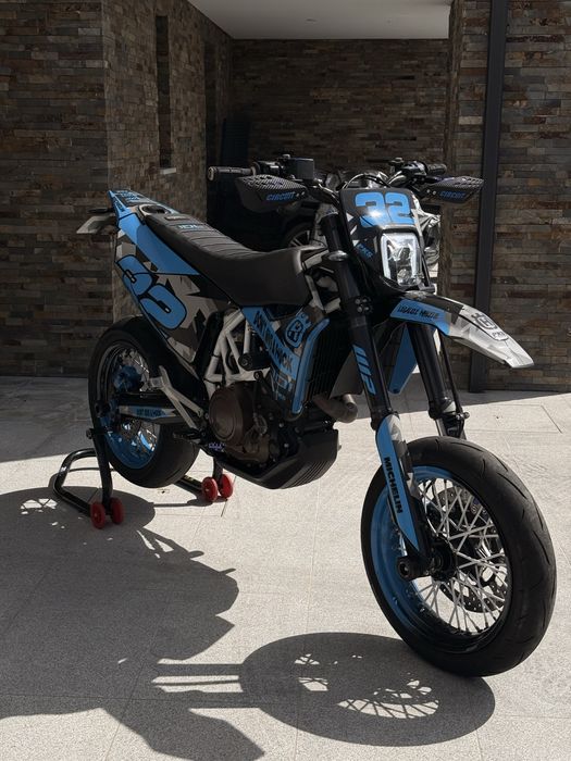 Husqvarna 701 Supermotard