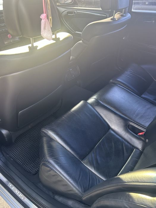 Продам лексус gs300