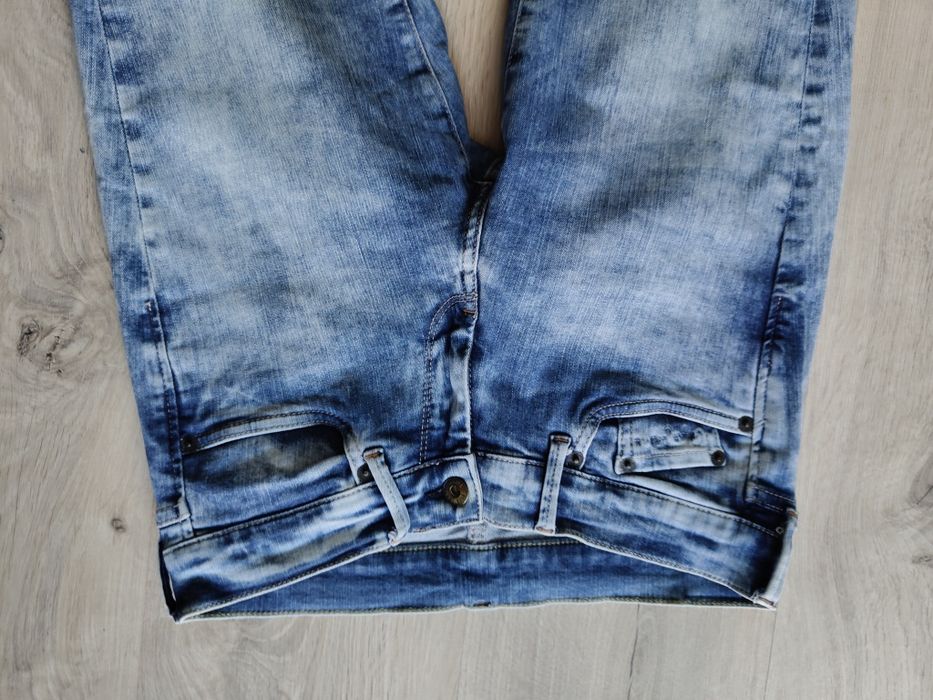Spodnie jeansowe marki Pepe Jeans