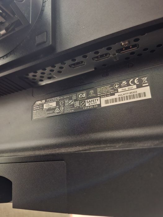 Monitor 27" 4K UHD ASUS VP28UQGL