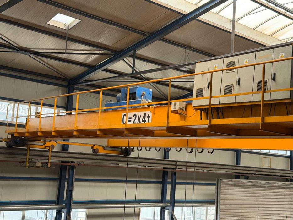 suwnica udźwig 2x4 tony rozstaw 16500 mm.