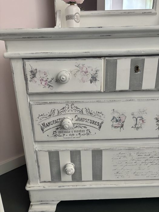 Komoda z lustrem Prowansja Shabby retro biała