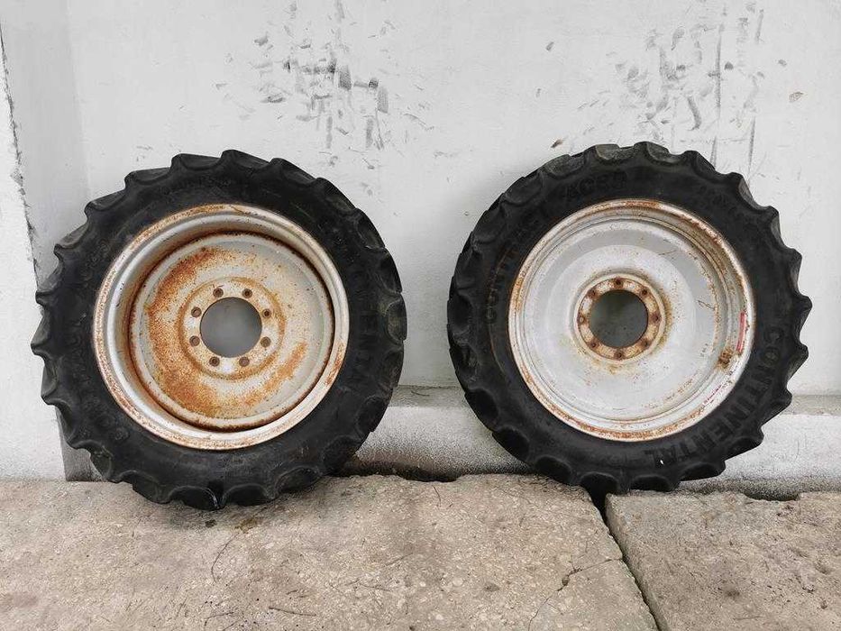 2 Koła rolnicze, wąskie uprawowe 12,4R32