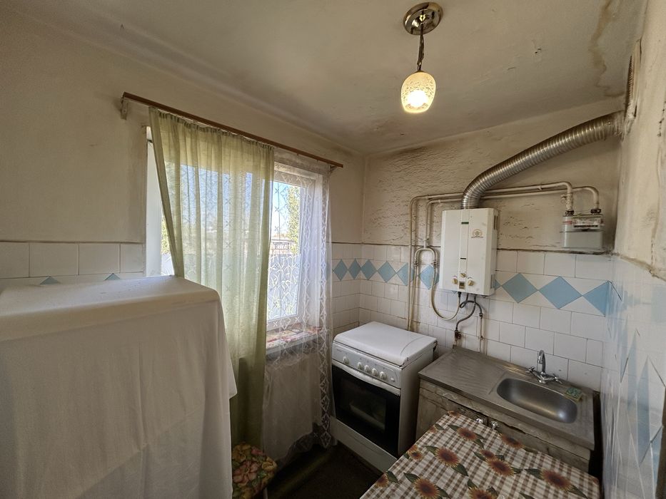 Продам 3к/к ЮТЗ остановка Южная