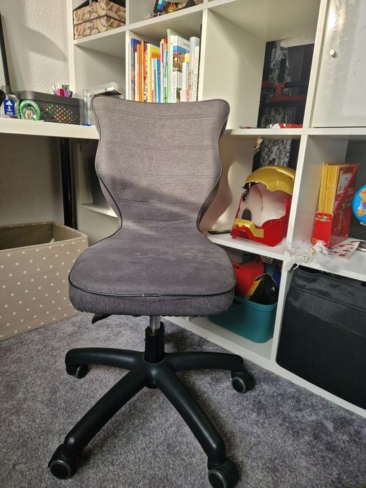 Krzesło obrotowe Entelo 4