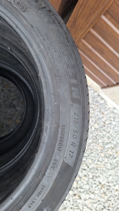 2022 Michelin Primacy 4 215/50/17
