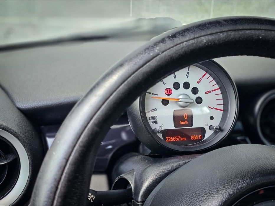 Mini Cooper D 1.6524404520712949766