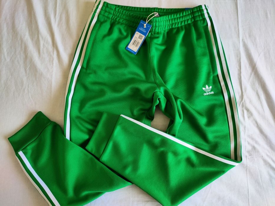 Conjunto de treino unissex adidas Originals Adicolor Classics+ (jaqueta e calça)