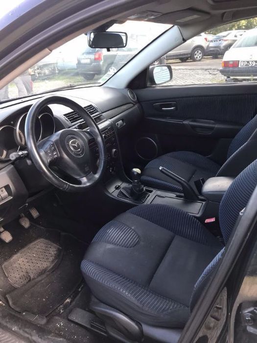 Mazda 3 1.6 CRTD 5P 2005 - Para Peças