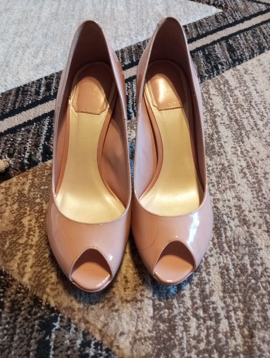 Sprzedam czółenka marki Dior