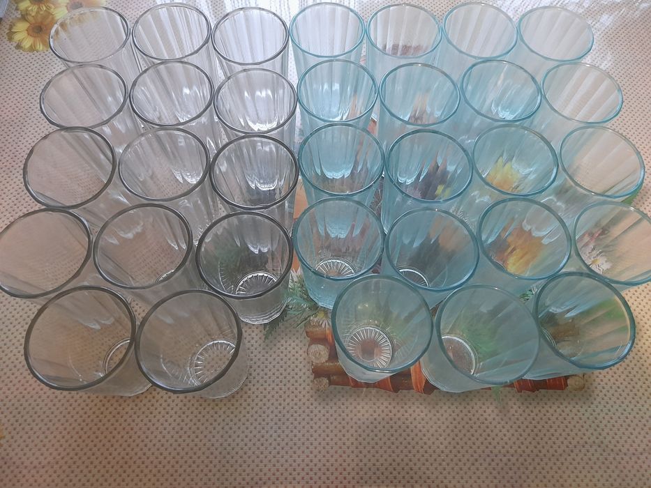 Набір склянок з гранованими стінками в кількості 33 шт. (СРСР).