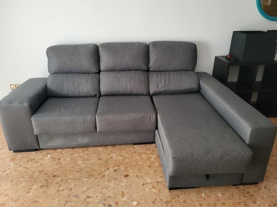 Sofá chaise lounge, com dois bancos