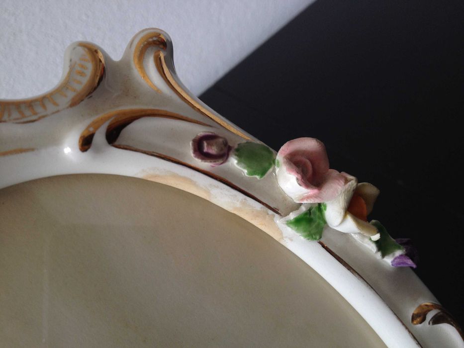 Moldura de Porcelana