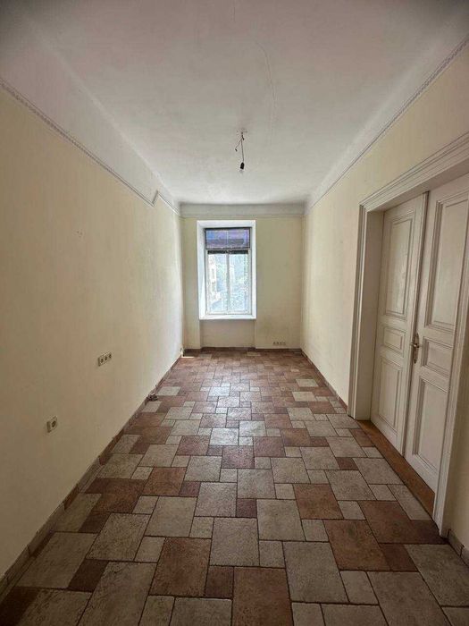 Продаж квартири в центрі міста — вул. Івана Франка – pohled 2