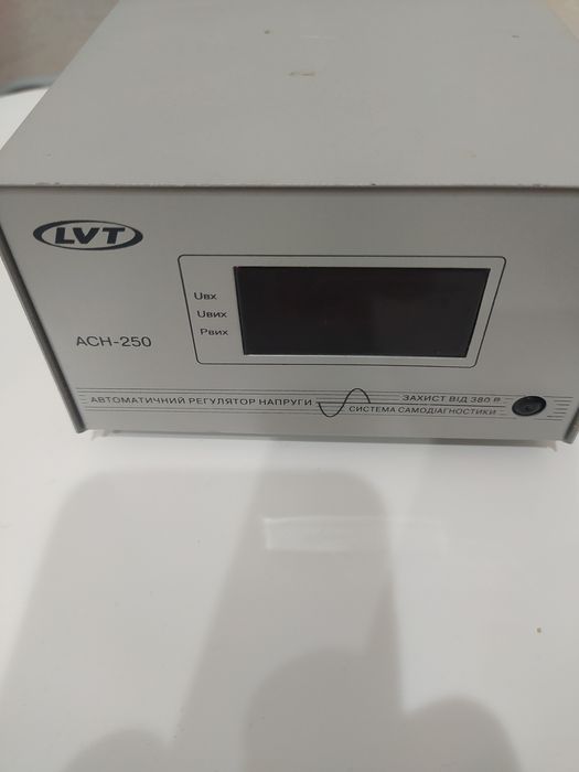 Продам автоматичний регулятор напруги.