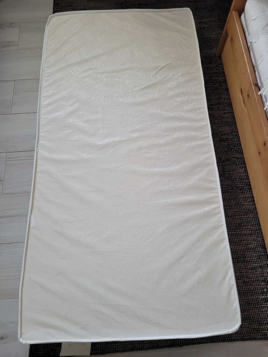 Colchão de Solteiro 180x90cm - como novo