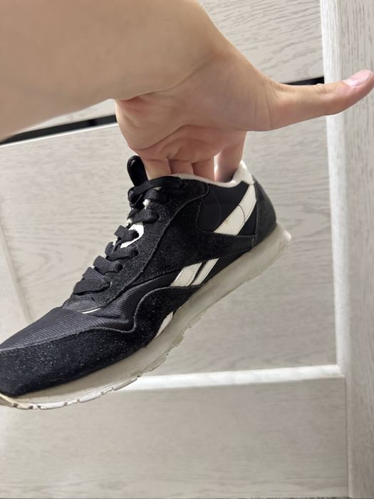 Reebok кросівки