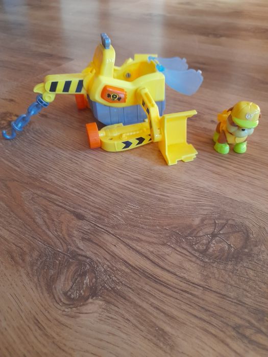Psi Patrol piesek Rubble i jego pojazd
