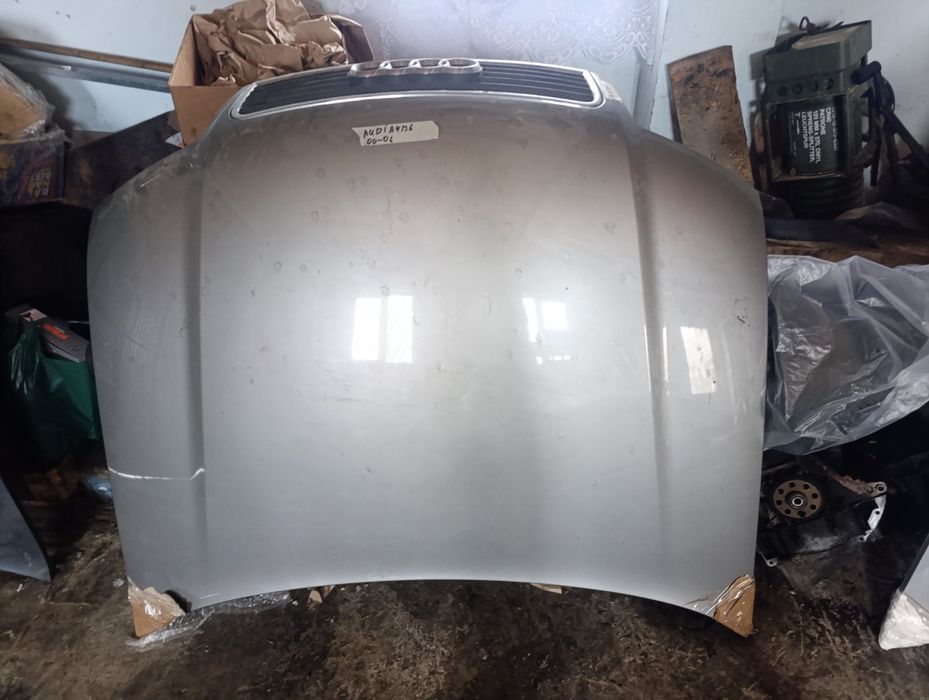 Продаються капоти  А4б6. Оригінал