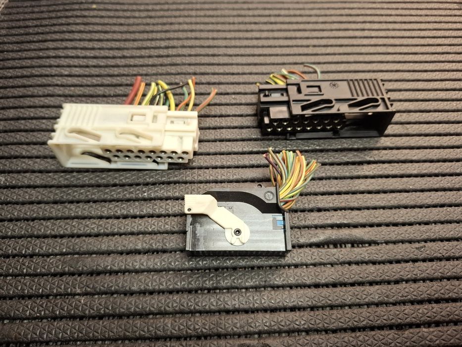 Fichas para modulo luzes bmw e39 e38 e53 LCM