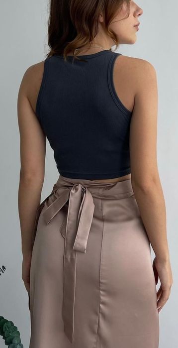 Белая юбка назапах