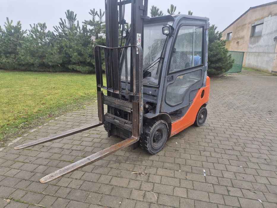 Wózek widłowy toyota 8F GF18