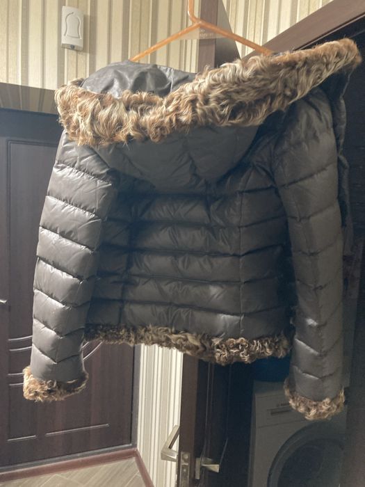 Пуховик Италия размер м