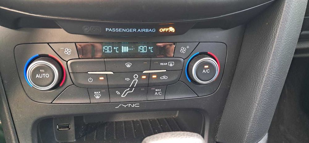 Продам Ford Focus 2018 не бит,все рідне.